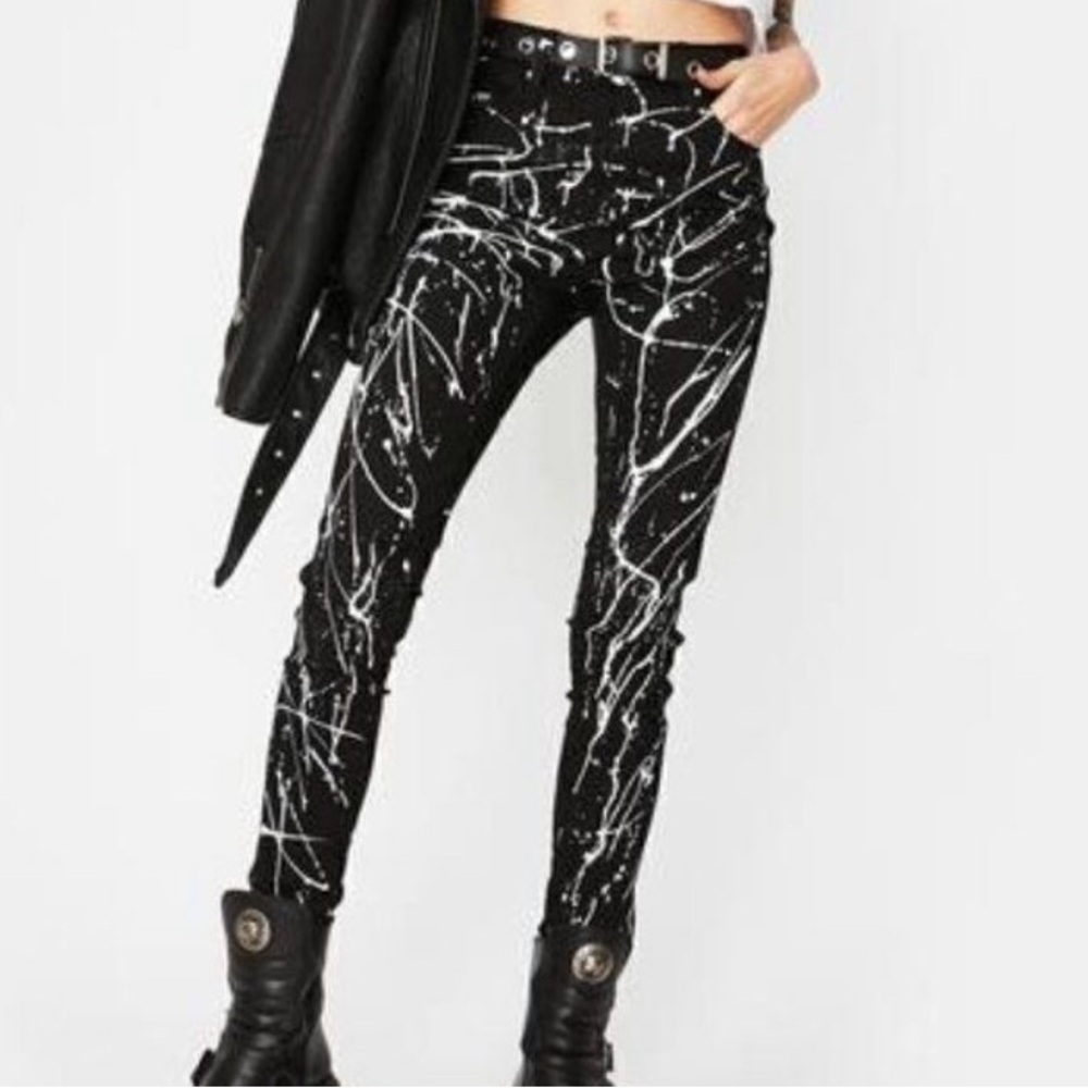 Tripp NYC Black and White Abstract Paint Spatter Skinny Jeans